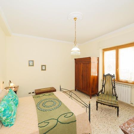 Aranci Apt 67 - Sorrento Centre And Vesuvius View 外观 照片