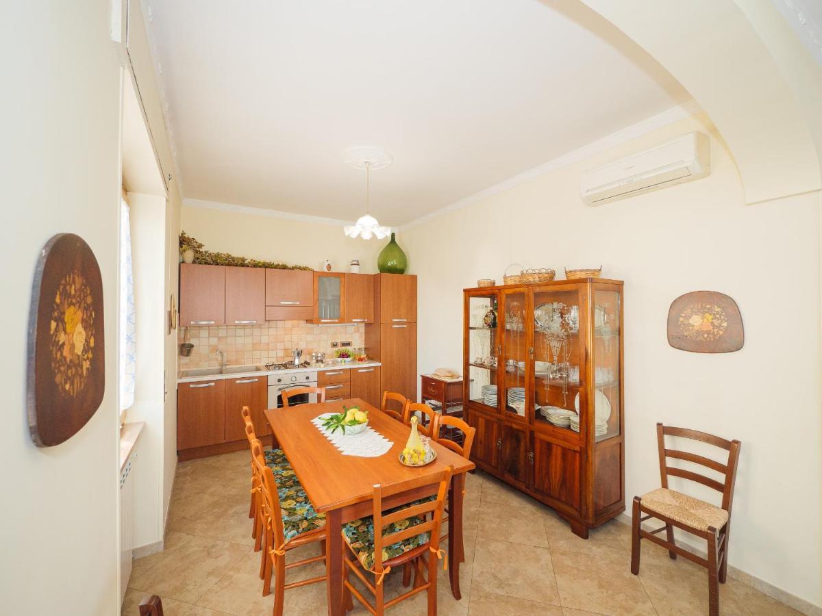 Aranci Apt 67 - Sorrento Centre And Vesuvius View 外观 照片