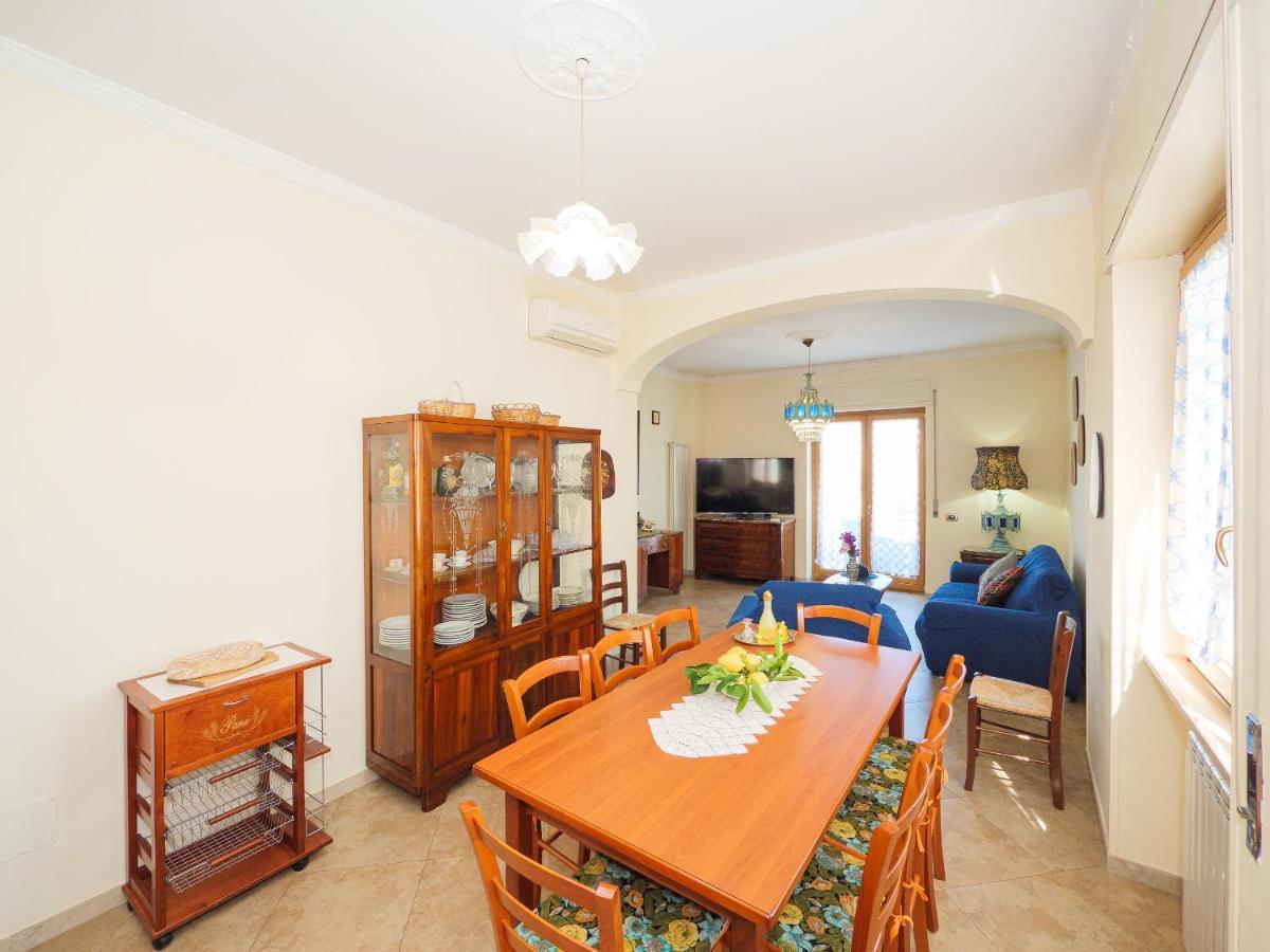 Aranci Apt 67 - Sorrento Centre And Vesuvius View 外观 照片