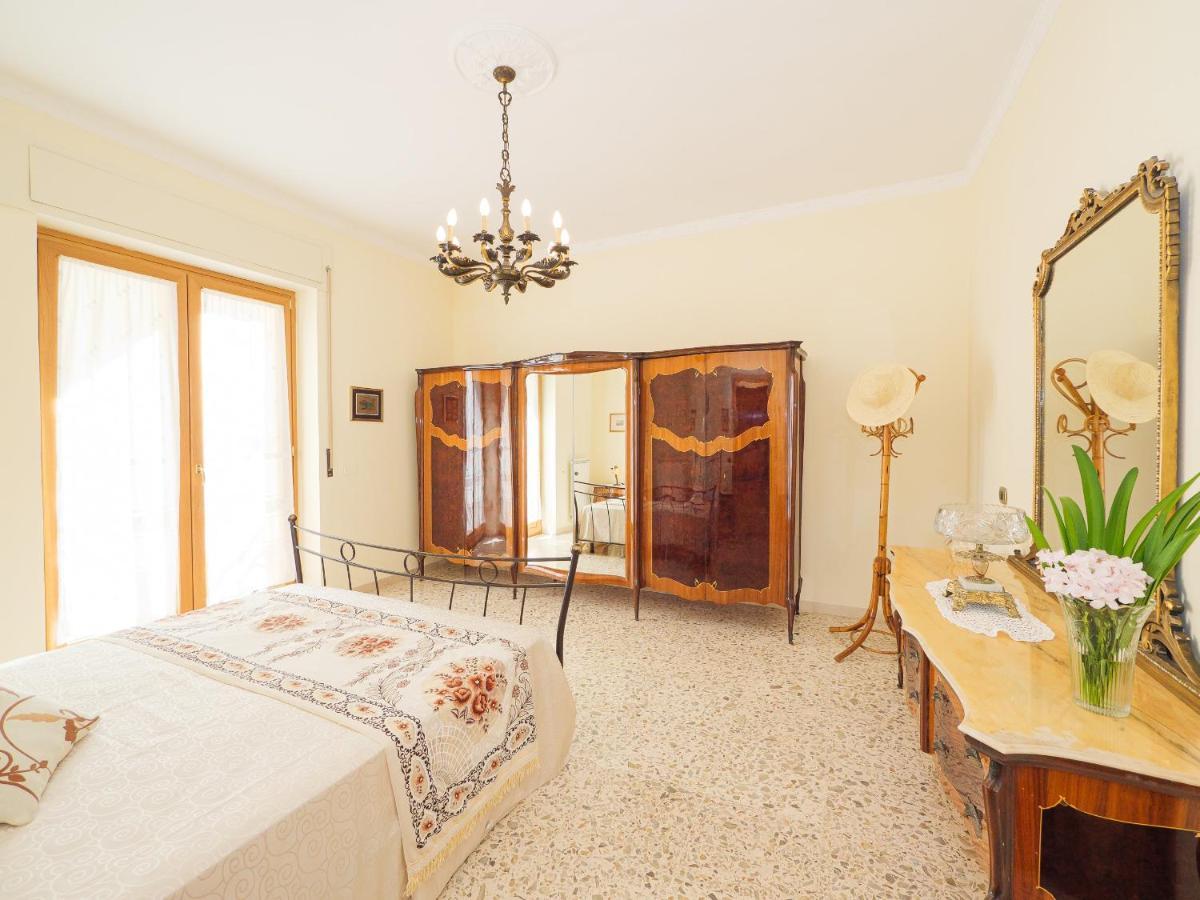 Aranci Apt 67 - Sorrento Centre And Vesuvius View 外观 照片