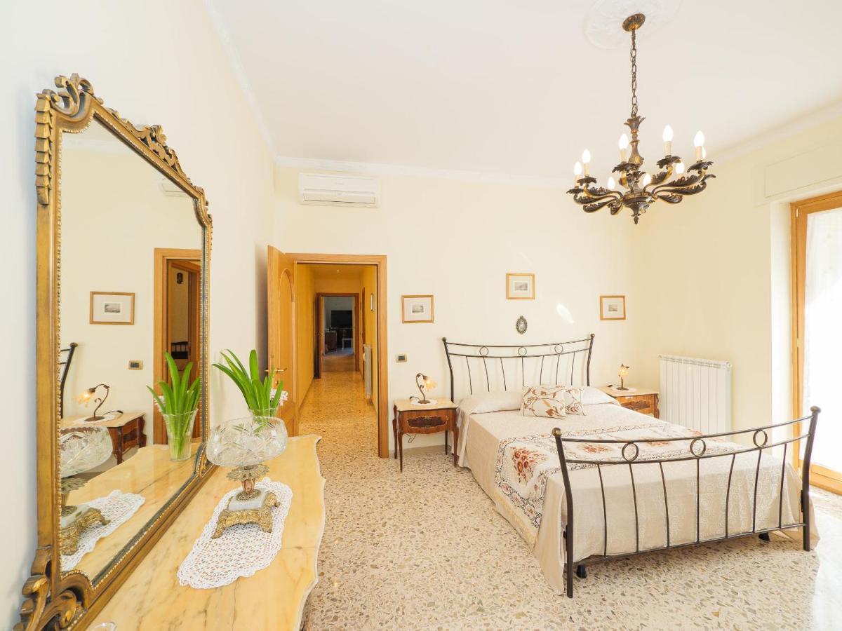 Aranci Apt 67 - Sorrento Centre And Vesuvius View 外观 照片